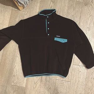 Great condition Patagonia heavy sweater